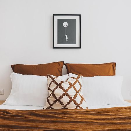 Voya Nordic Apartment-A Luxury Oasis In The Old Town Braşov Exterior foto
