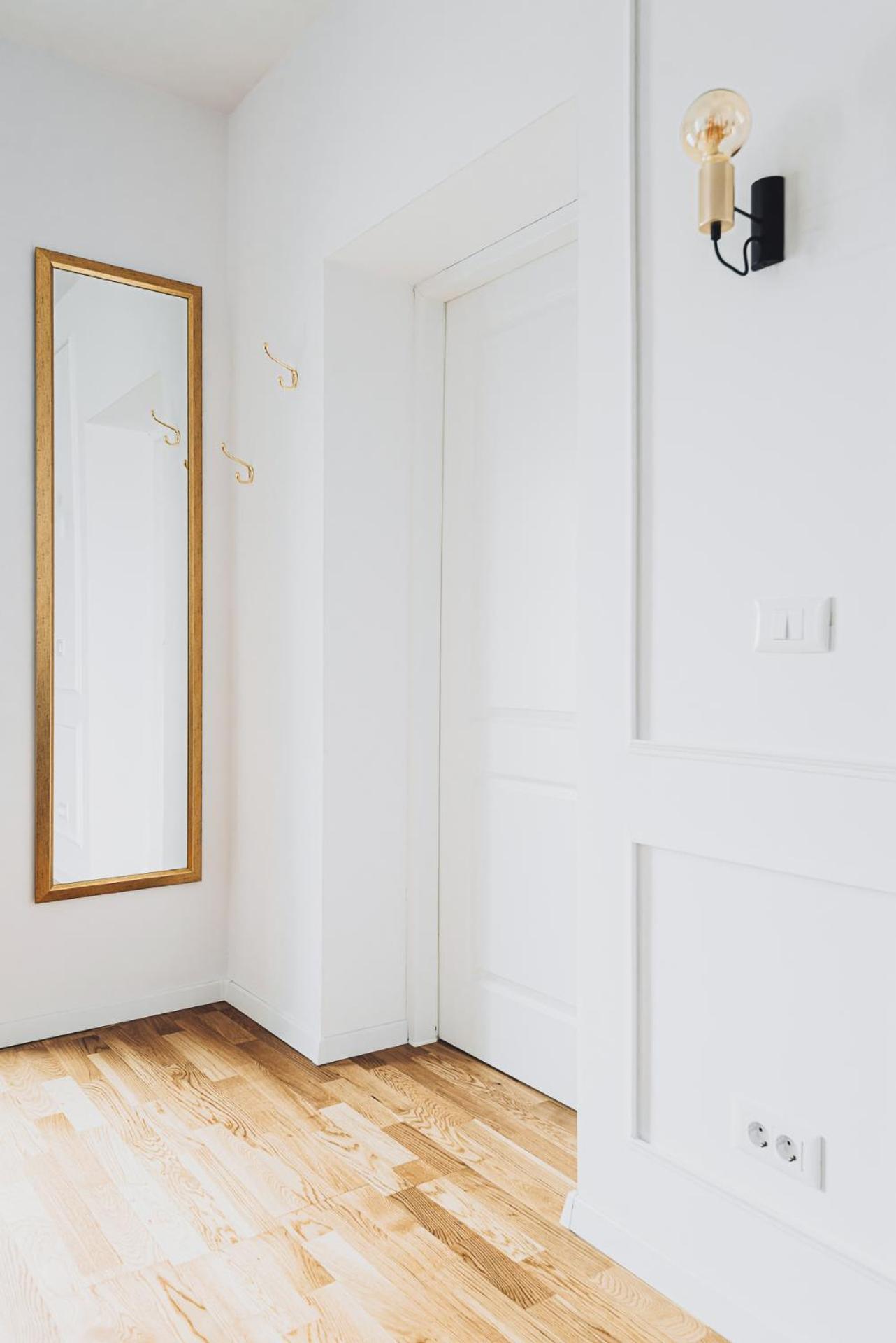 Voya Nordic Apartment-A Luxury Oasis In The Old Town Braşov Exterior foto
