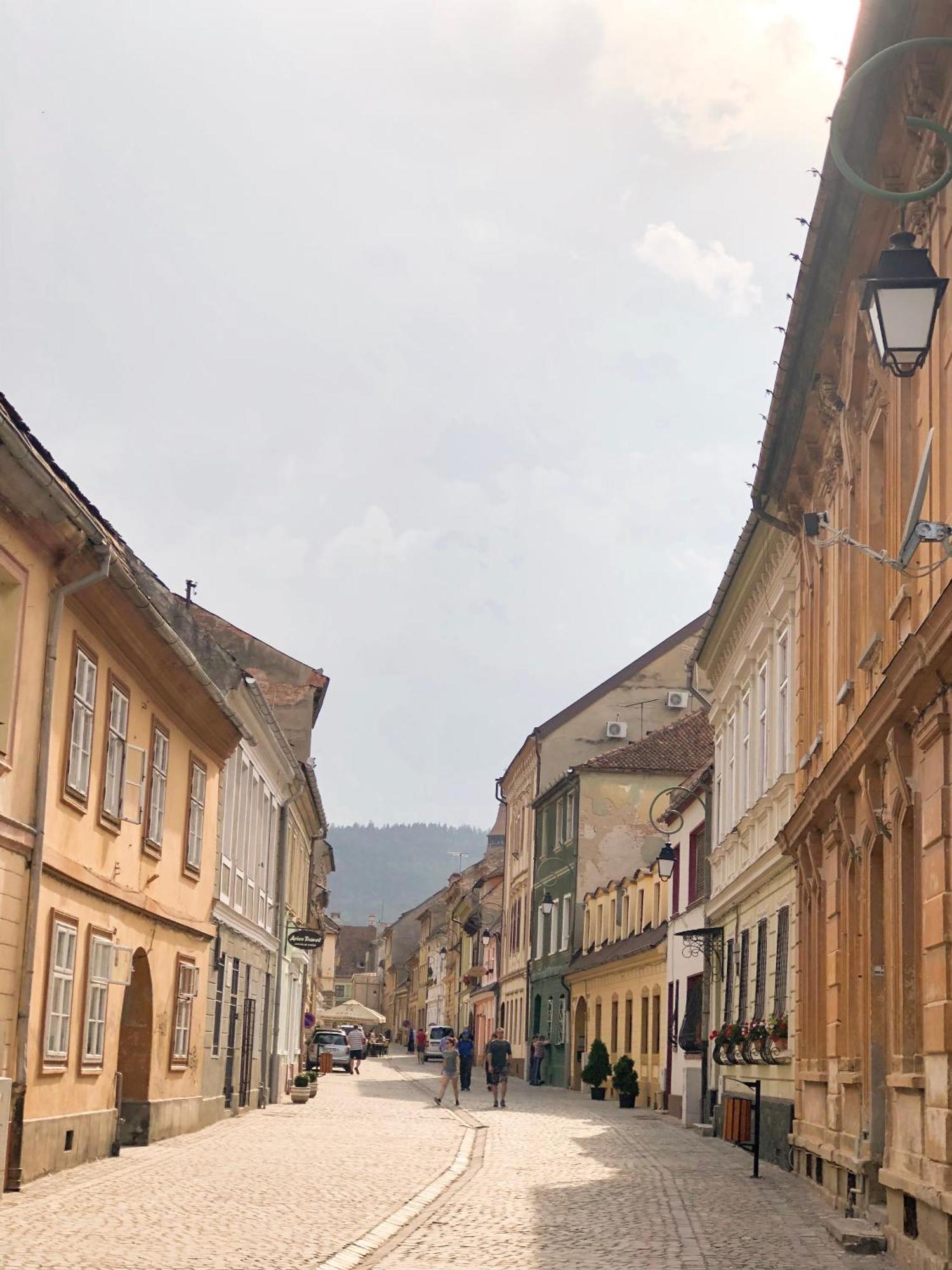Voya Nordic Apartment-A Luxury Oasis In The Old Town Braşov Quarto foto